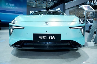 2025广州车展实拍：深蓝L06纯电