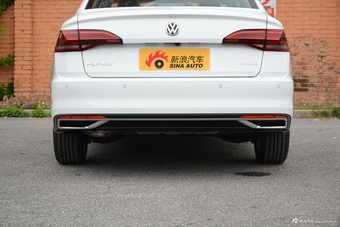 2020款宝来1.5L自动精英型 