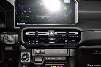 2025款普拉多 2.4T 全能TX版 5座