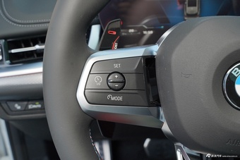 2025款宝马X1 M35Li