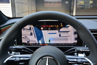 2024款奔驰E级 E 260 L 运动型