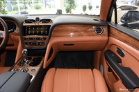 2024款添越 4.0T V8