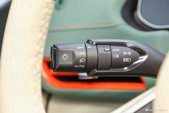 2022款欧拉好猫 莫兰迪版 500km长续航 尊贵型 三元锂