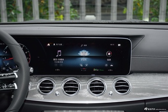 2021款奔驰E级改款 E 300 L 运动豪华型 