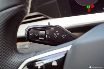 2025款途昂 Pro 450TSI 四驱登峰版