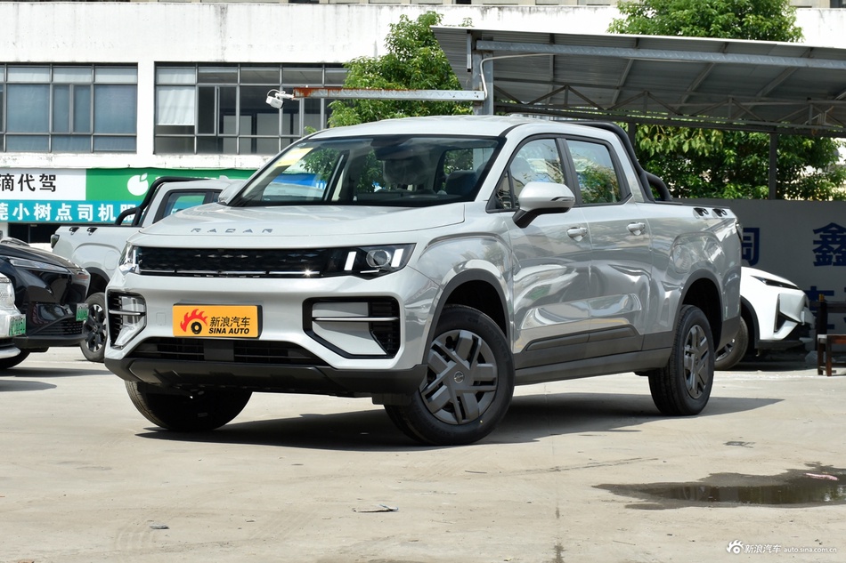 2025款雷达金刚 430km 两驱长厢 招财金刚