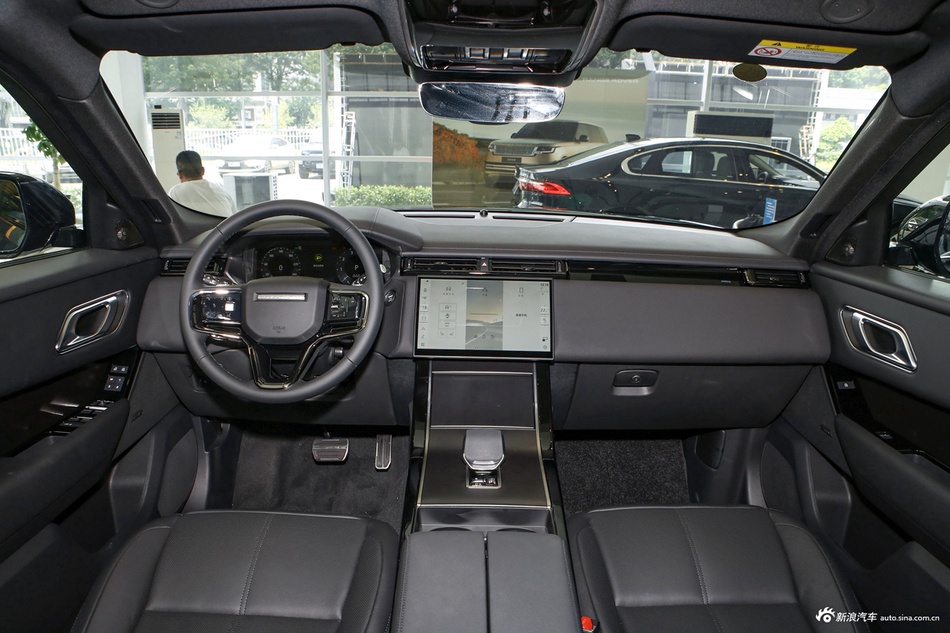 2026款揽胜星脉 250PS Dynamic SE