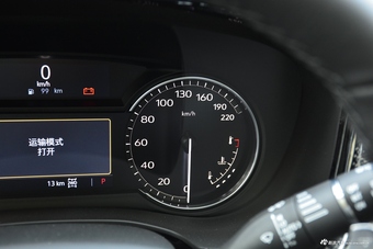 2021款XT6改款2.0T自动六座四驱尊贵型 