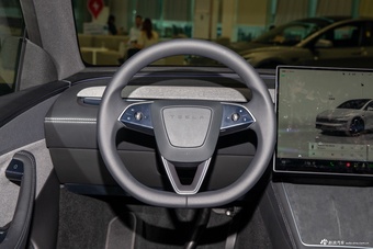 2026款Model Y 后轮驱动版