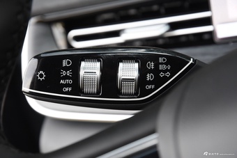 2025款艾瑞泽8 PRO 1.6T 豪华+