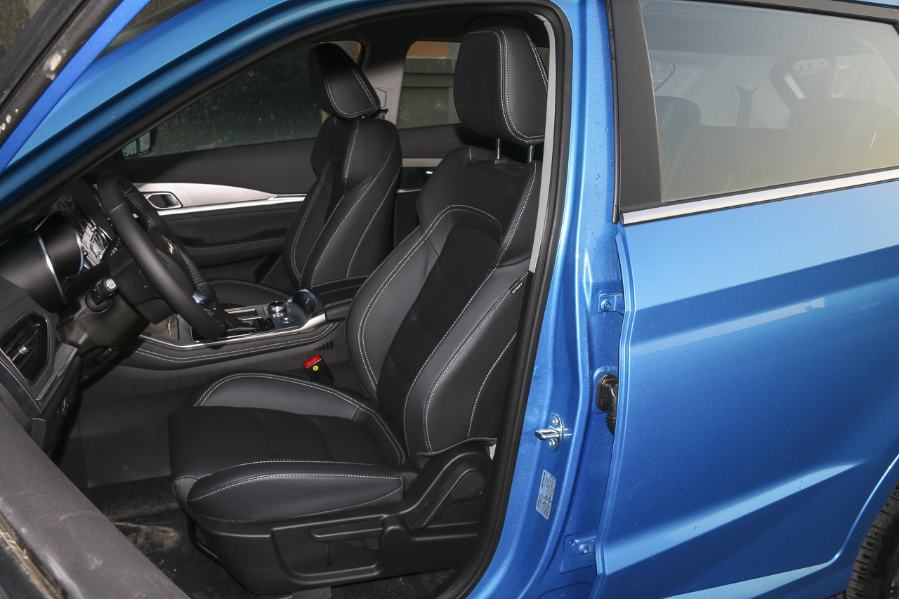 2020款捷途X70 1.5T DCT悦行版6座