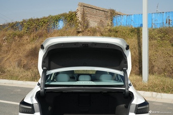 2026款天籁 2.0L 智能超舒适版