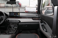 2022款宝骏RS-3 SOODA 1.5T CVT超神版