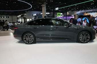 2026北京车展实拍：奥迪A6L e-tron