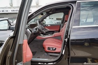 2025款宝马X5 xDrive 40Li M 运动套装