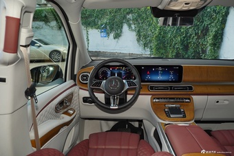 2025款莱茵旅行者 2.0T 七星版