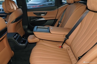 2026款奔驰E级 260 L 经典型