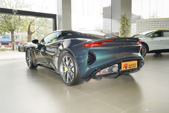 2025款Emira 2.0T DCT Turbo SE