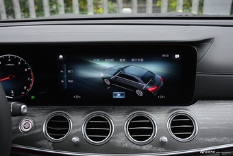 2021款奔驰E级改款 E 300 L 运动豪华型 