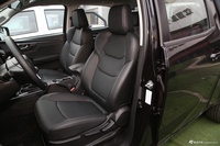 2023款铃拓 2.5T手动四驱柴油领航版长轴