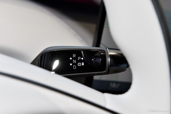 2025款小鹏G7 702 超长续航 Ultra