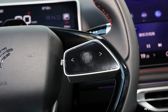 2025款哪吒X 500 Pro