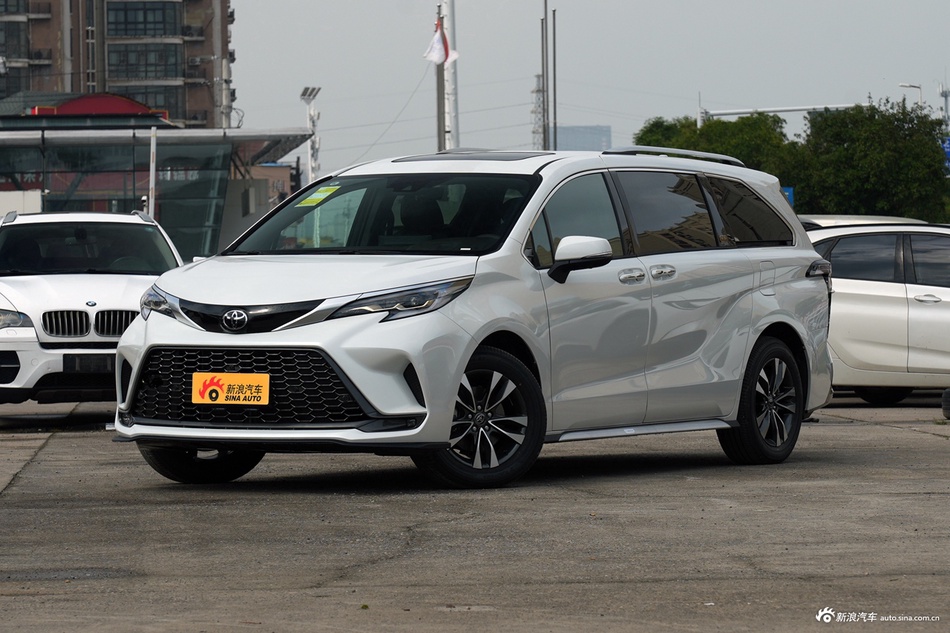 2026款格瑞维亚 2.5L混动 尊爵MAX四驱版