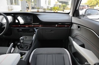  2019款宝骏RC-6 1.5T手动24小时在线豪华型