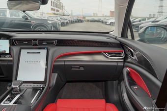 2025款红旗H6 2.0T 致美版