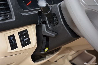 2022款凯锐浩克2.0L途悦豪华9座高顶1TZS