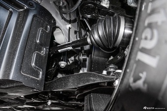 2025款长安UNI-V 第三代 1.5T 500Bar尊贵型