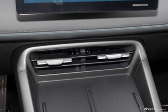 2025款秦PLUS DM-i 智驾版 55KM领先型