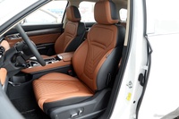 2022款奔腾T99 20TD 自动运动豪华型