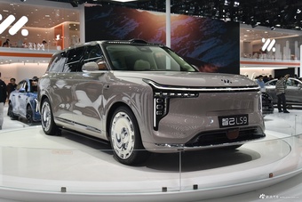 2025广州车展实拍：智己LS9