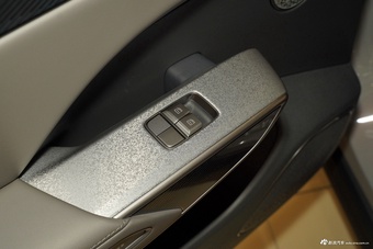 2025款红旗天工08 730 后驱智选版