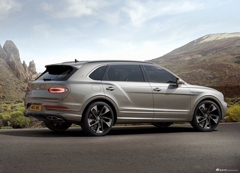 2026款添越 4.0T V8 云境版 官图