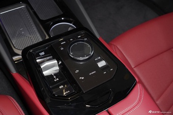 2026款宝马i5 eDrive 40L M运动套装