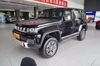 2024款北京BJ40 2.0T 城市猎人荣耀版