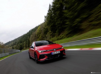 2025款高尔夫 GTI Edition 50 官图