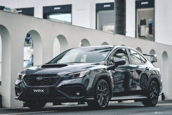2026款斯巴鲁WRX 2.4T 手动 tS 性能版EyeSight 官图