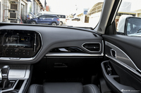 2020款捷途X70 1.5T手动悦行版6座 