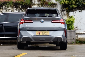 2025款宝马X3 25L xDrive 豪华套装