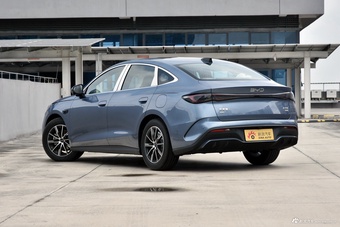 2025款海豹06DM-i 智驾版 120KM尊享型