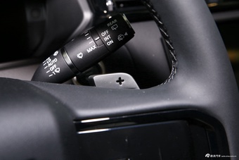 2026款揽胜星脉 250PS Dynamic SE