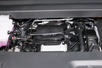 2025款方程豹钛7 四驱基本型