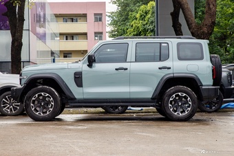 2026款坦克300L Hi4-T