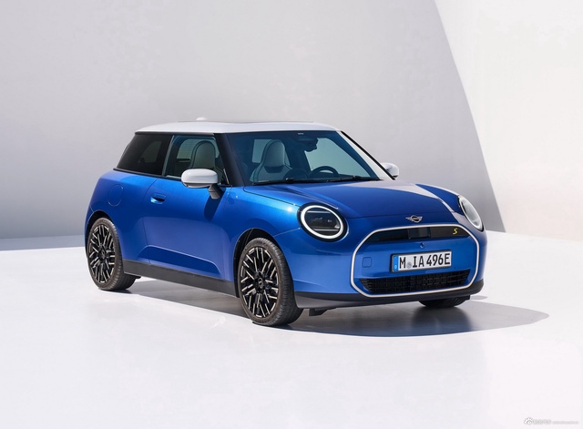 MINI EV
