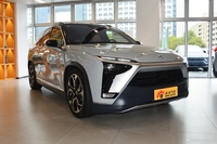 2020款蔚来ES8 580KM 签名版 六座版 
