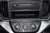 2023款长安睿行M60 1.6L CNG舒适型厢货2座