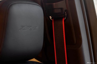 2027款索罗德 ZR2 官图